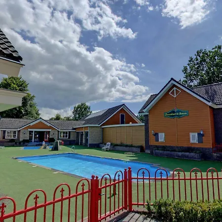 Holiday De Ijsvogel 8n.2 Holiday home Voorthuizen